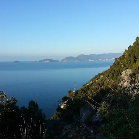 Il Fienile Tatil Evi Ameglia